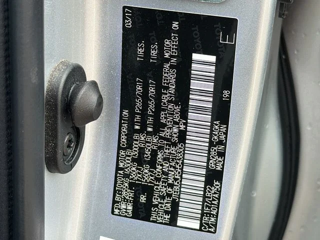 Used 2017 Silver Toyota SR5 Premium image 30