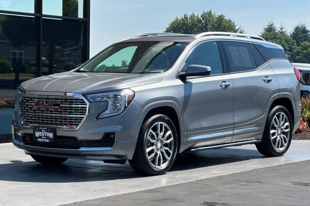 2023 GMC Terrain Denali - Photo 8