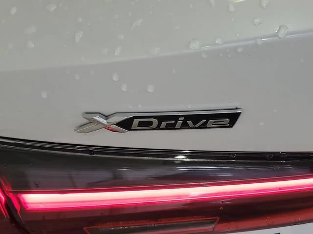 Used 2024 White BMW 430i xDrive image 26