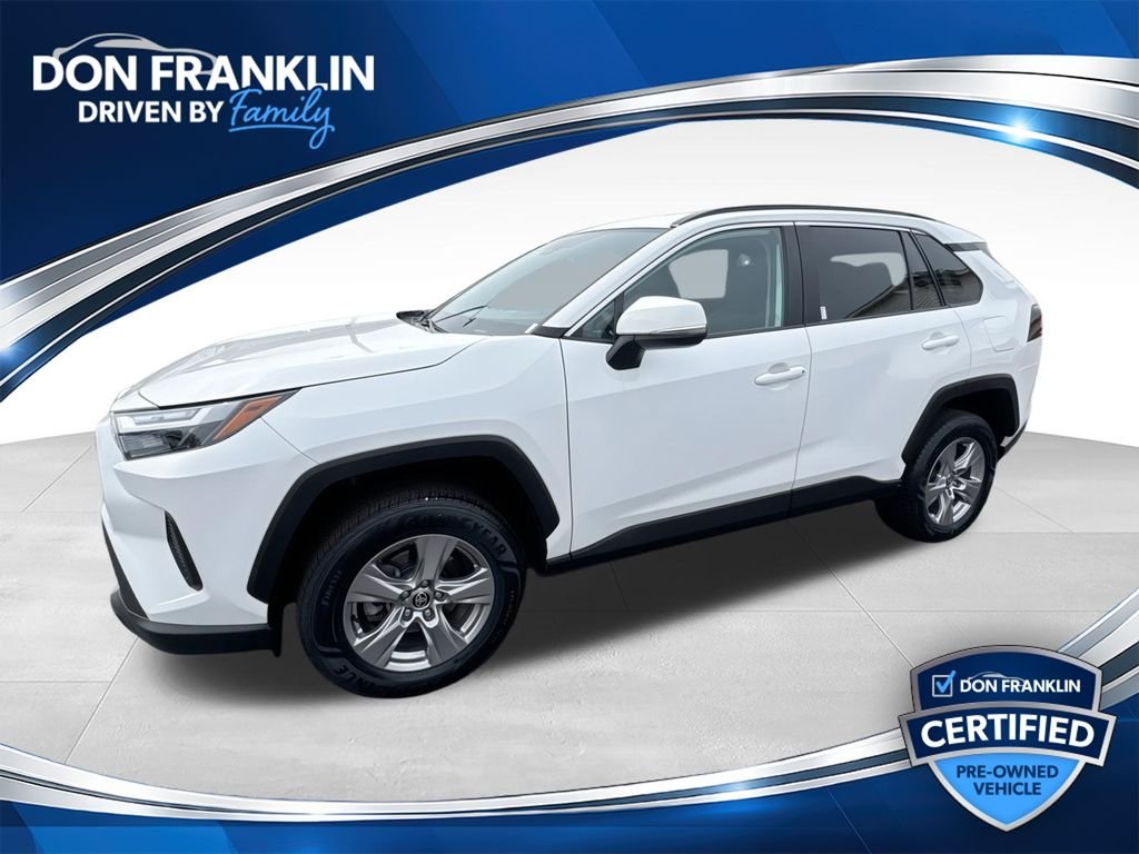 Used 2022 White Toyota XLE image 1