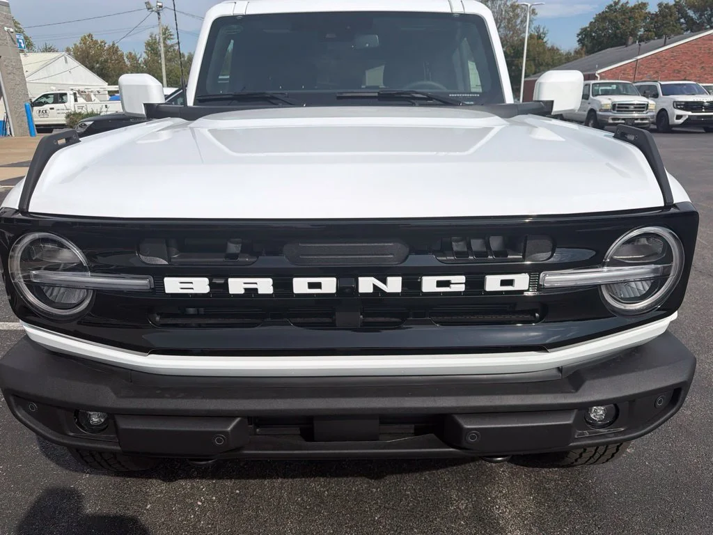 New 2026 Oxford White Ford Outer Banks® image 8
