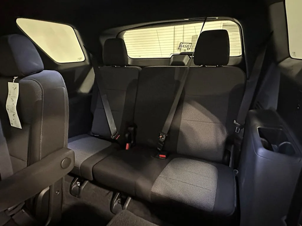 Used 2022 Silver Chevrolet LT image 20