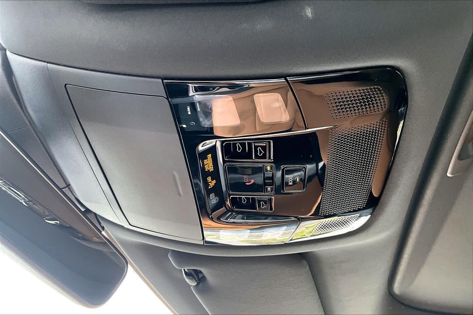 Used 2026 Caviar Lexus Premium image 31