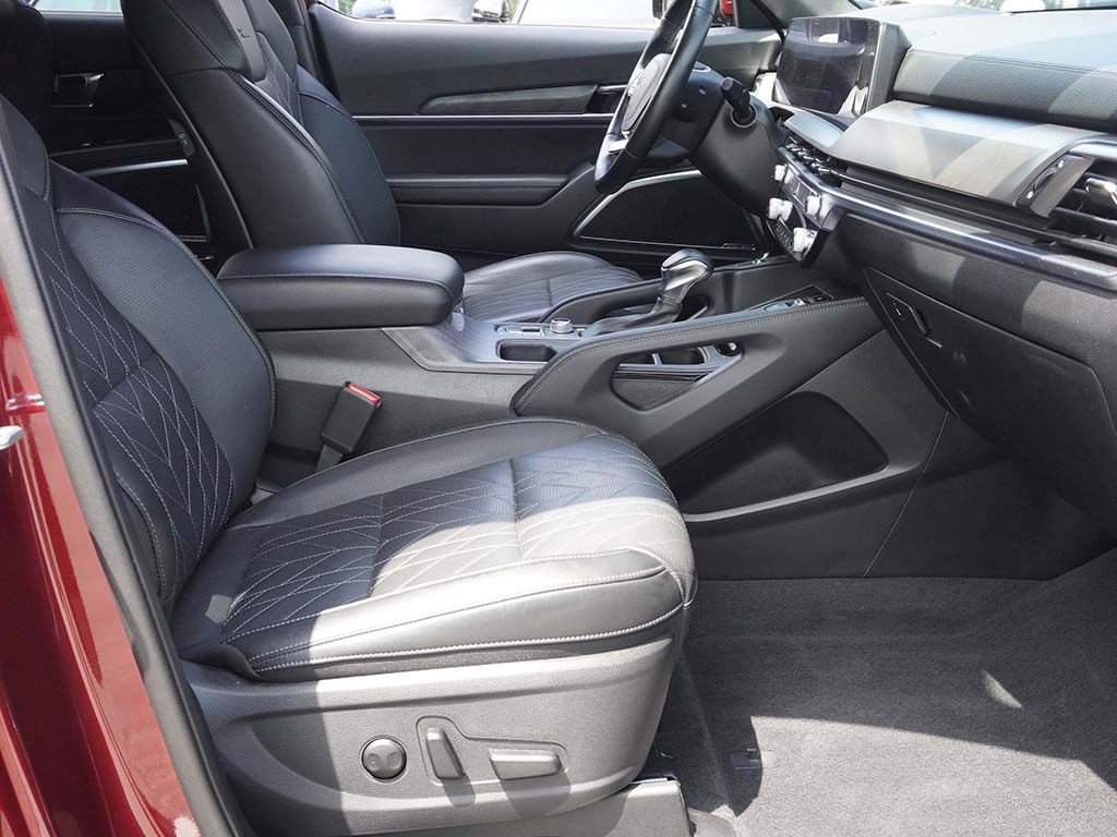 Used 2024 Red Kia SX-Prestige X-Line image 35