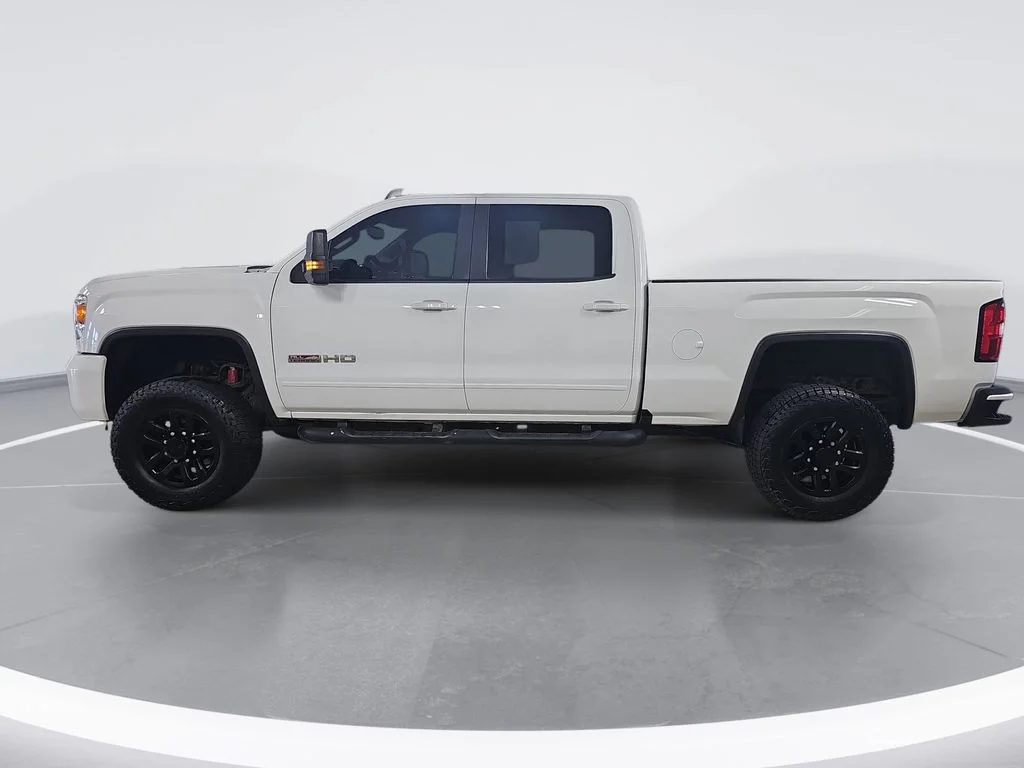 Certified Used 2018 White GMC SLT image 7