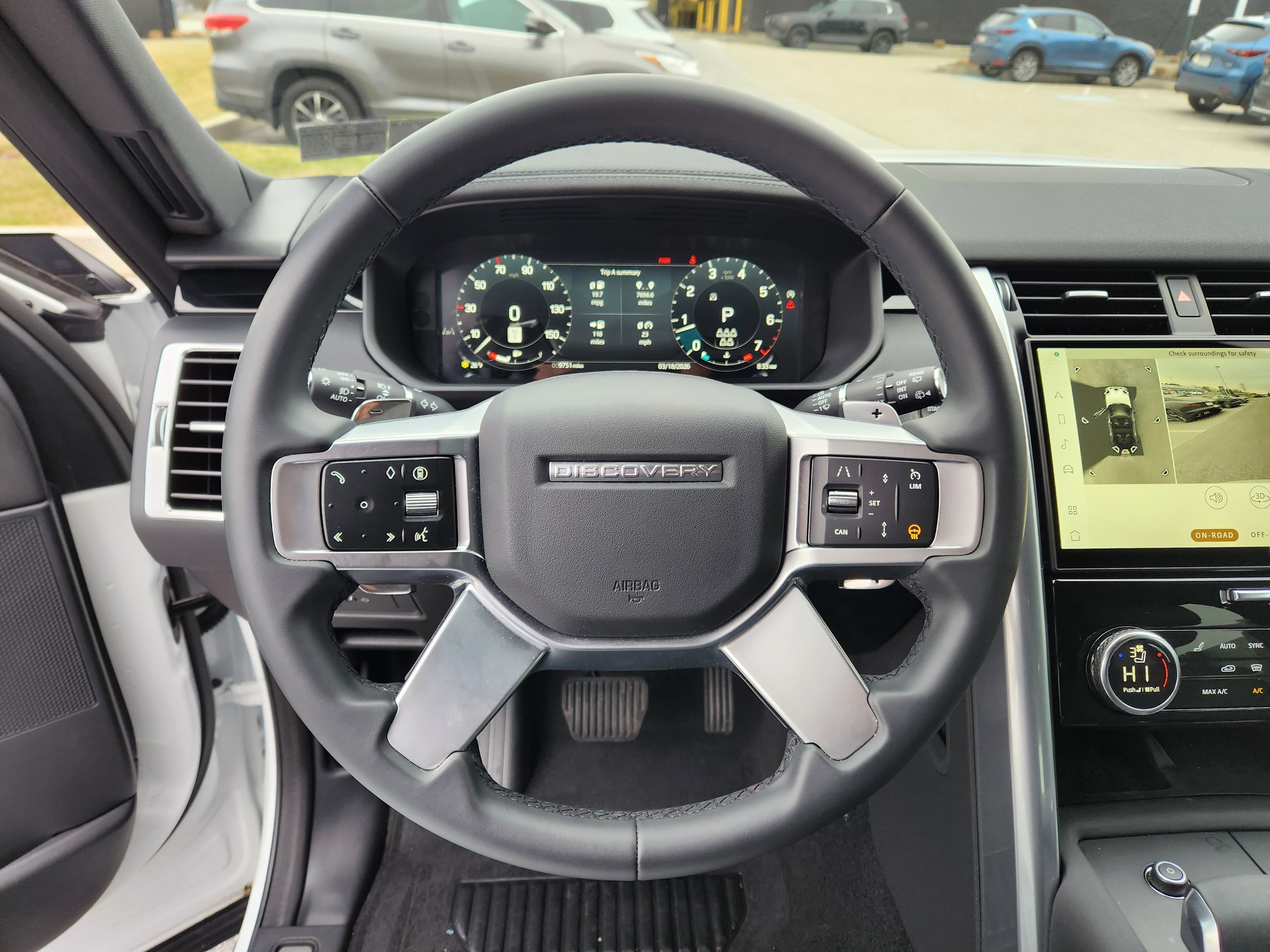 Certified Used 2025 Fuji White Land Rover S image 18