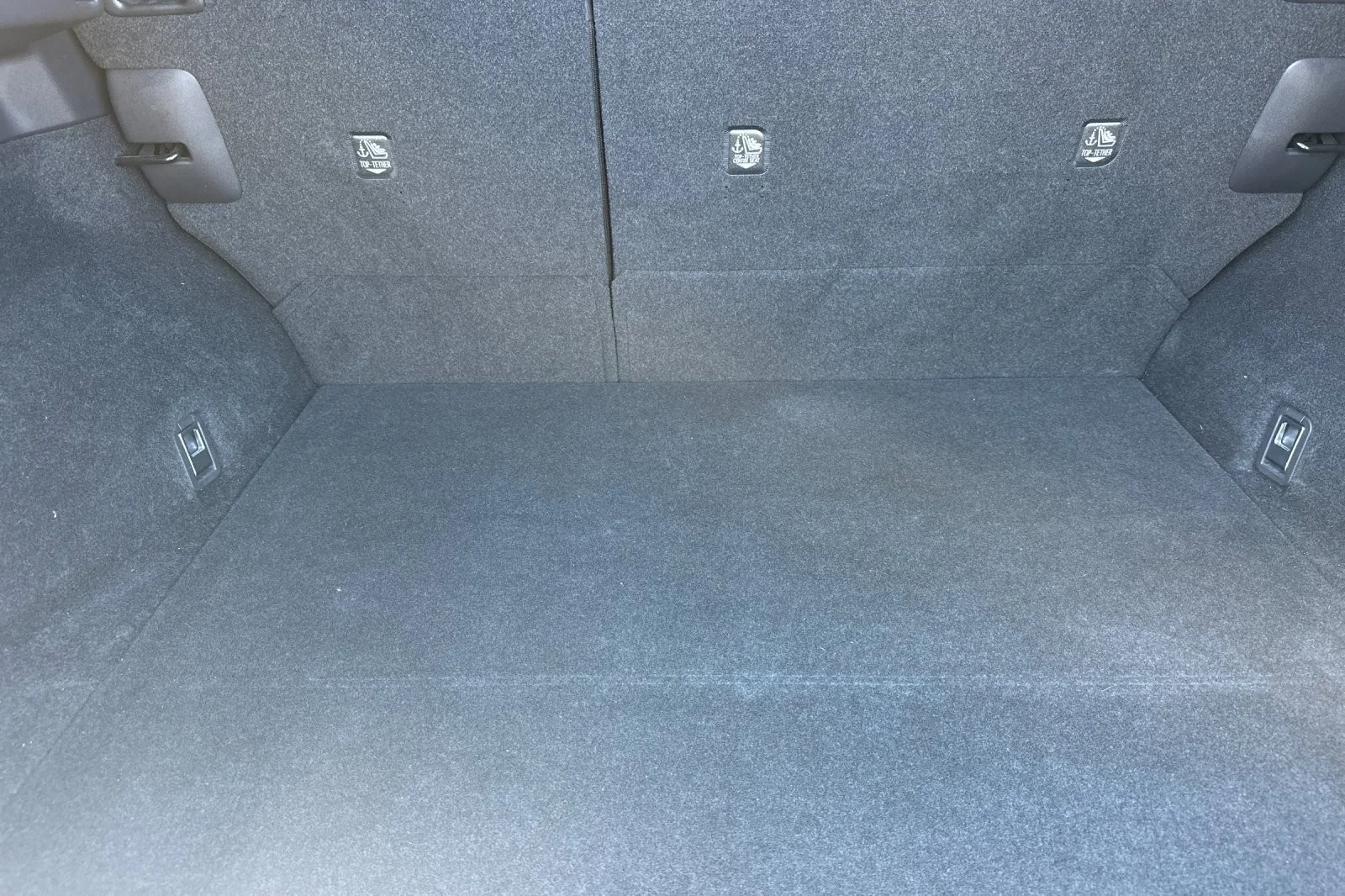 Used 2025 CLOUD BURST GRAY Lexus RZ 450e image 14