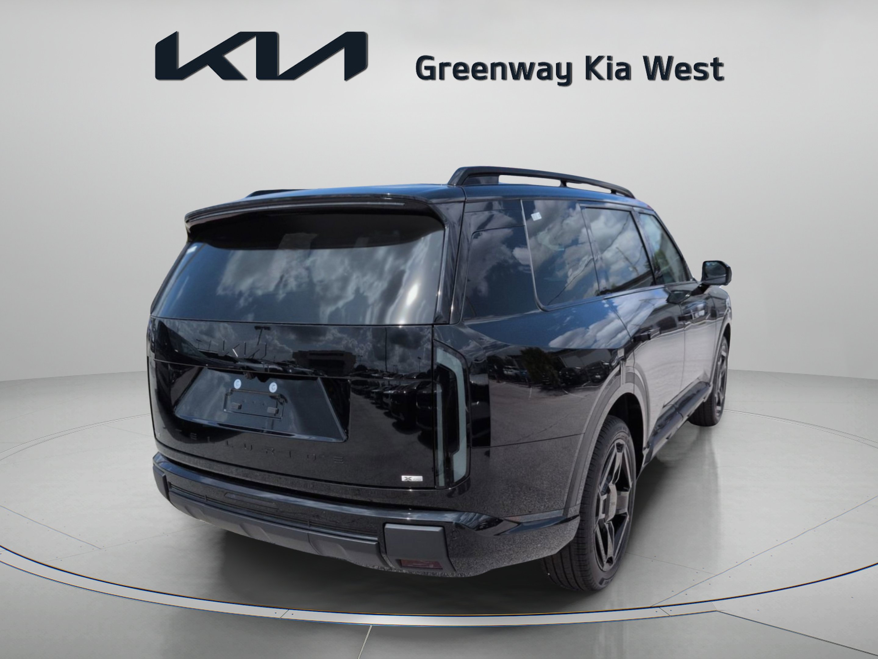 New 2027 Ebony Black Kia X-LINE SX image 7