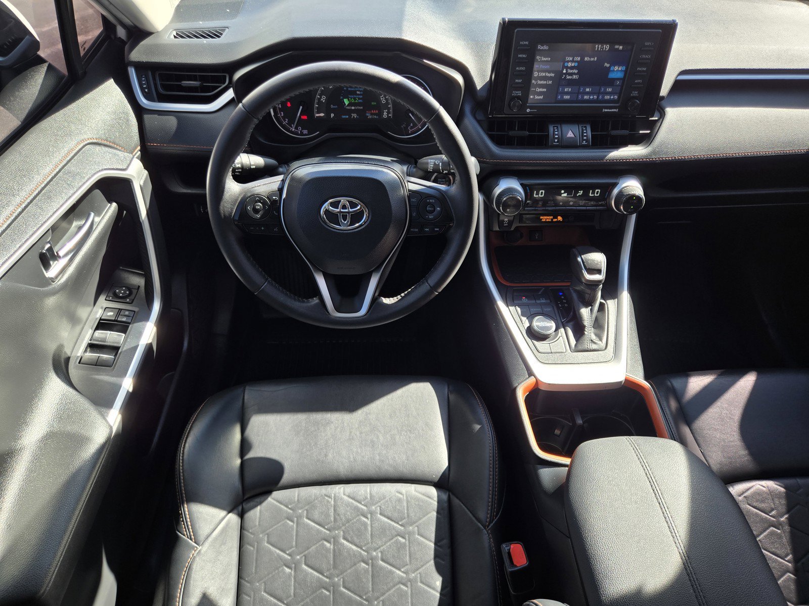Used 2022 White Toyota Adventure image 13