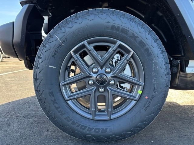 New 2026 Bright White Clear-Coat Exterior Paint Jeep Sport S image 28