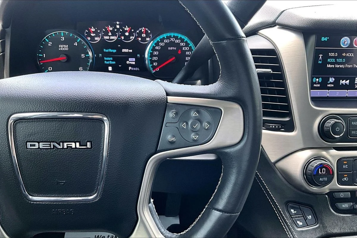 Used 2018 Black GMC Denali image 12