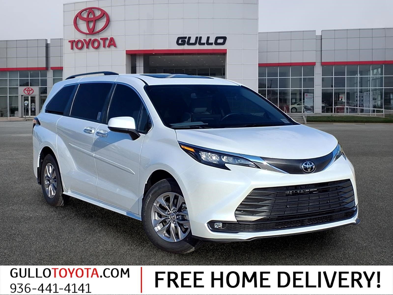 2026 Toyota Sienna  XLE