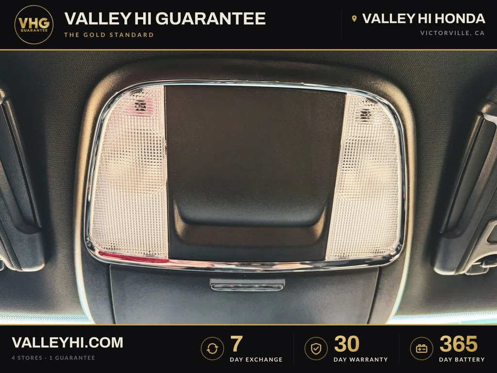 Used 2023 Silver Dodge SXT image 28
