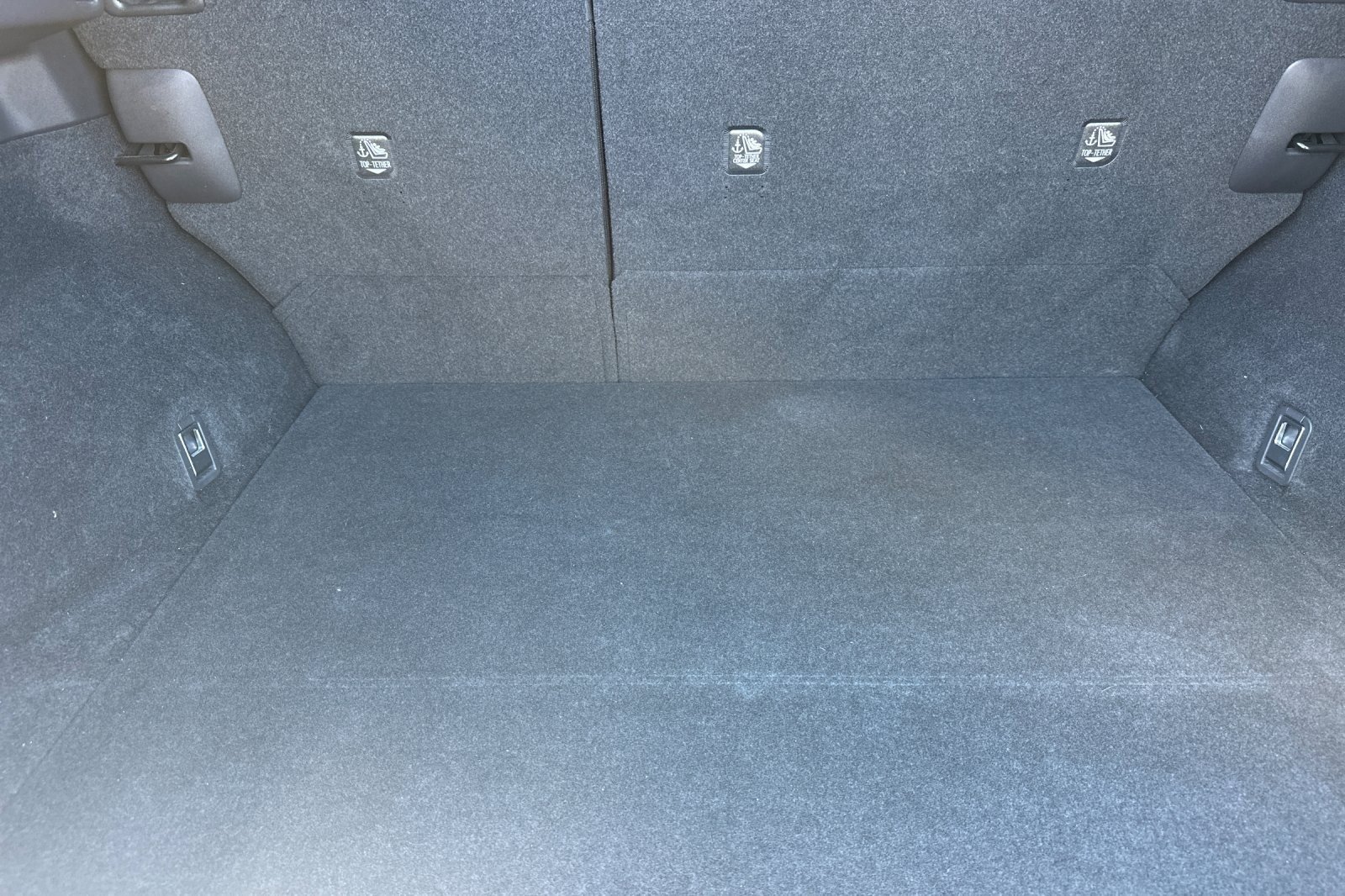 Used 2025 CLOUD BURST GRAY Lexus RZ 450e image 14