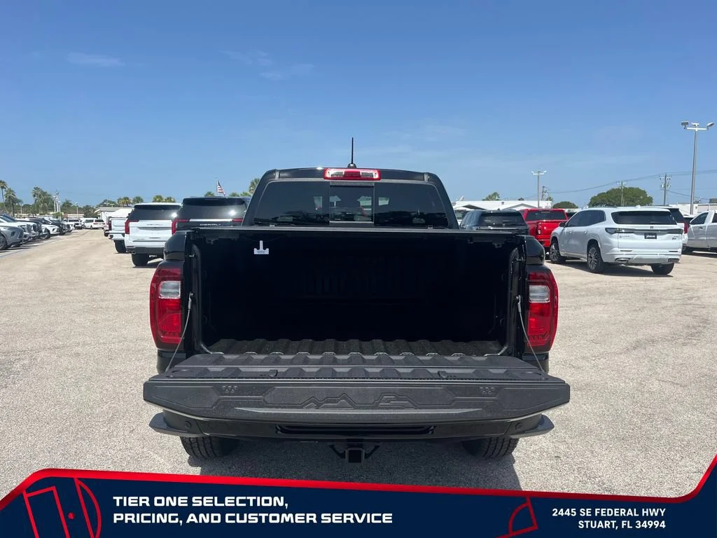 New 2026 Onyx Black GMC Elevation image 16