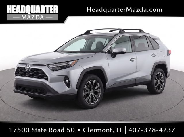 Used 2023 Silver Toyota XLE Premium image 1