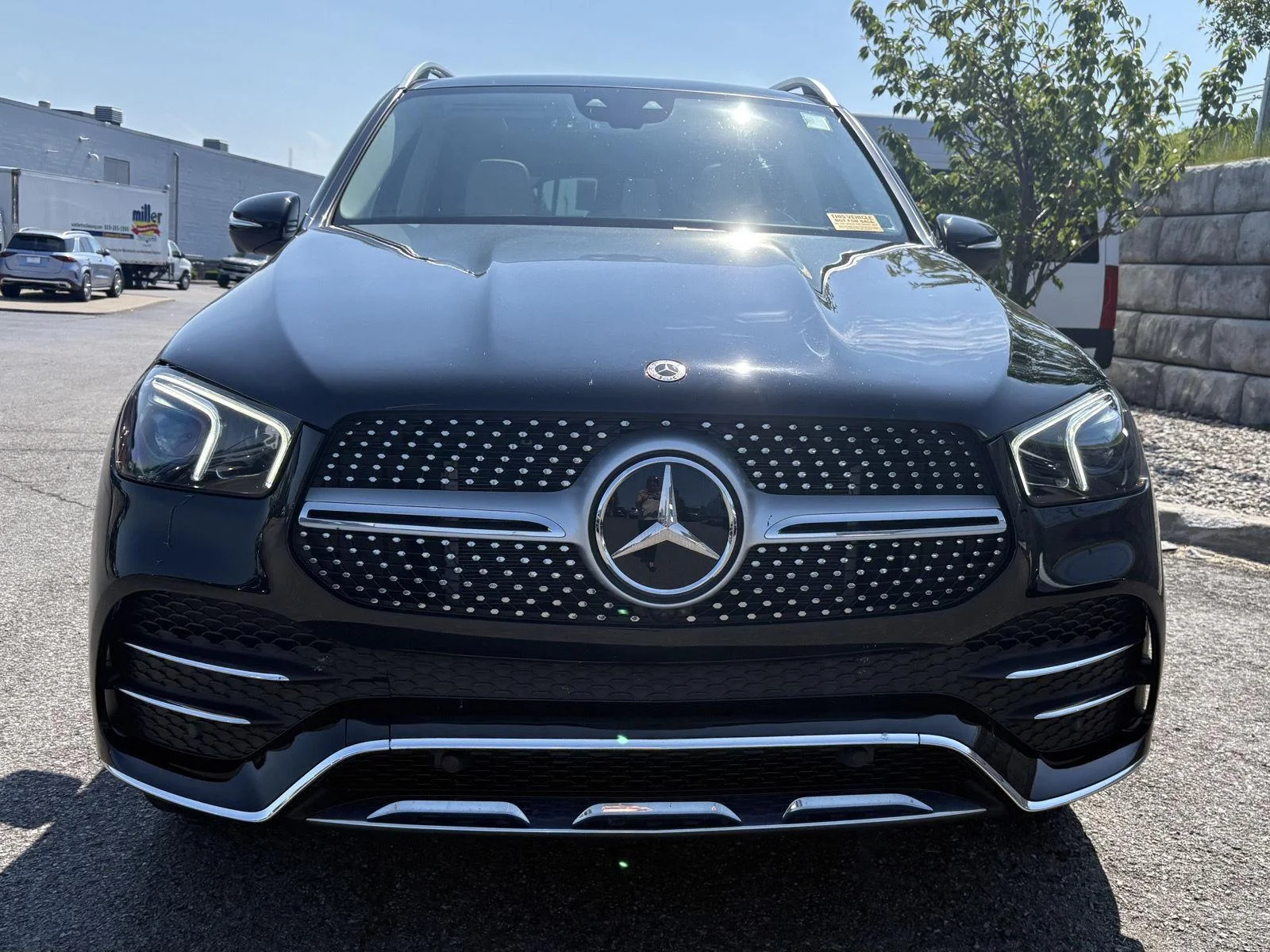 Used 2021 Black Mercedes-Benz GLE 450 image 2