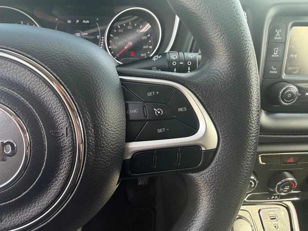 Certified Used 2018 Green Jeep Sport image 15