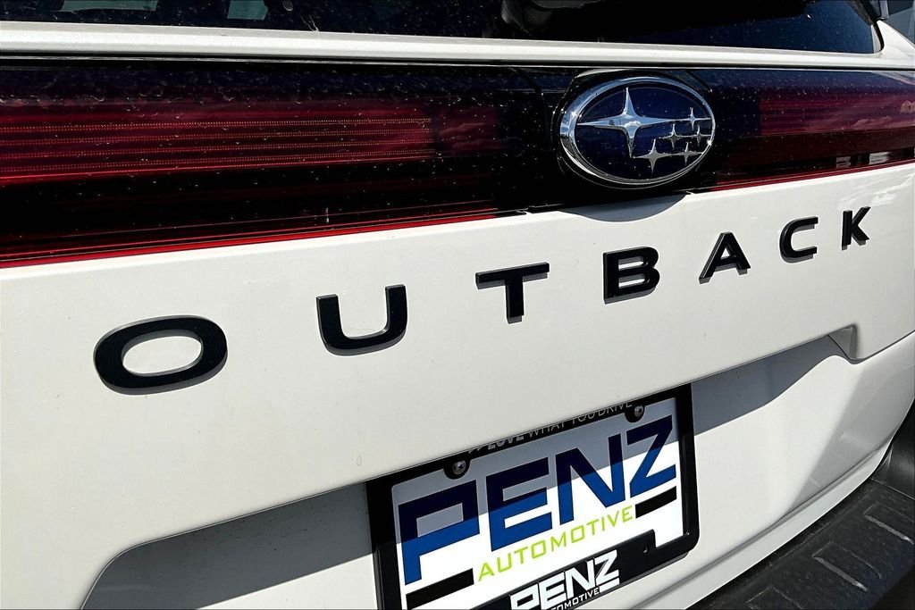 New 2026 CRYSTAL WHITE PEARL Subaru Limited XT image 9