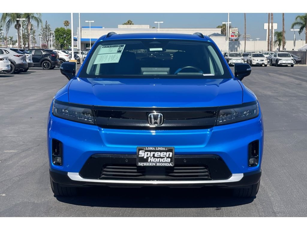 Used 2024 Pacific Blue Metallic Honda Touring image 9