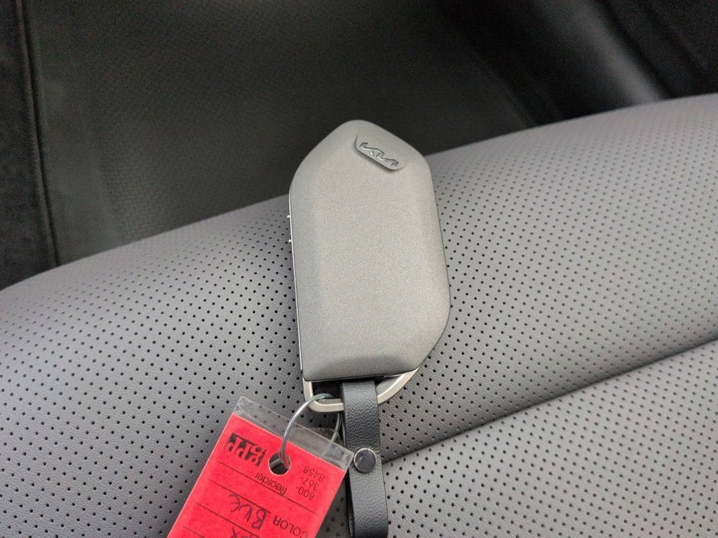 New 2027 Frost Blue Kia EX image 33