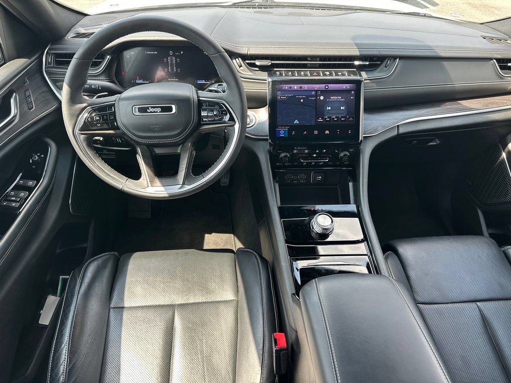 2023 Jeep Grand Cherokee Overland - Photo 23