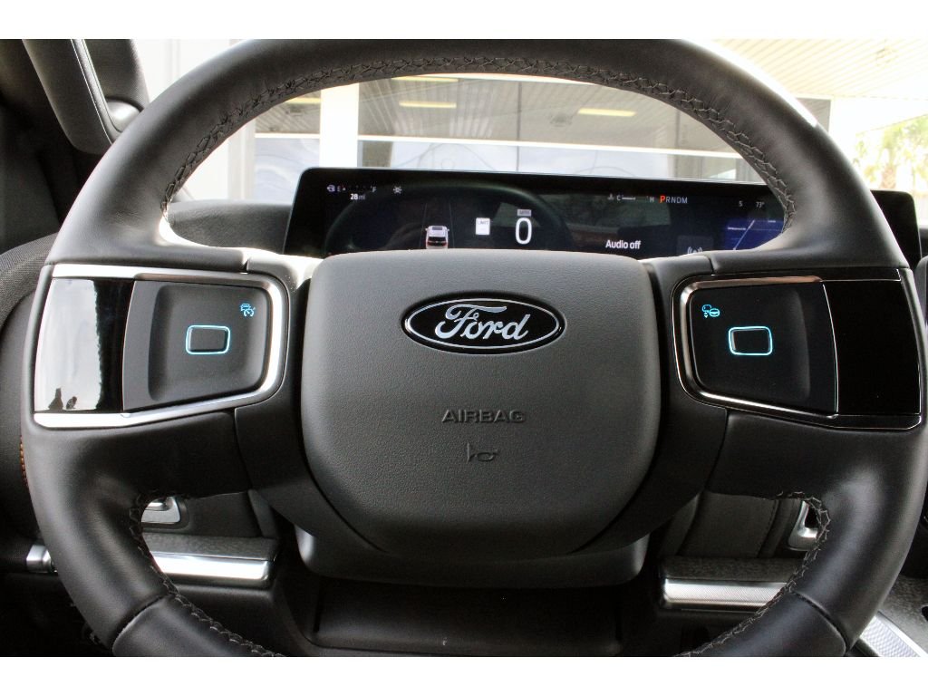New 2026 Star White Metallic Tri-Coat Ford Tremor image 6