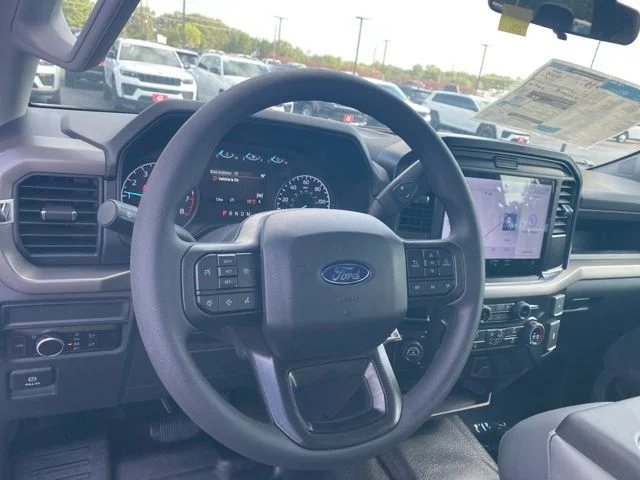 New 2026 Oxford White Ford XL image 14