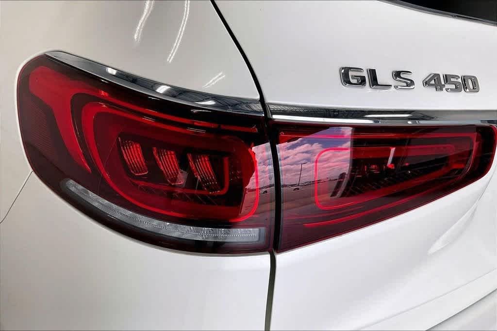 Certified Used 2022 MANUFAKTUR Diamond White Bright Mercedes-Benz GLS 450 image 28