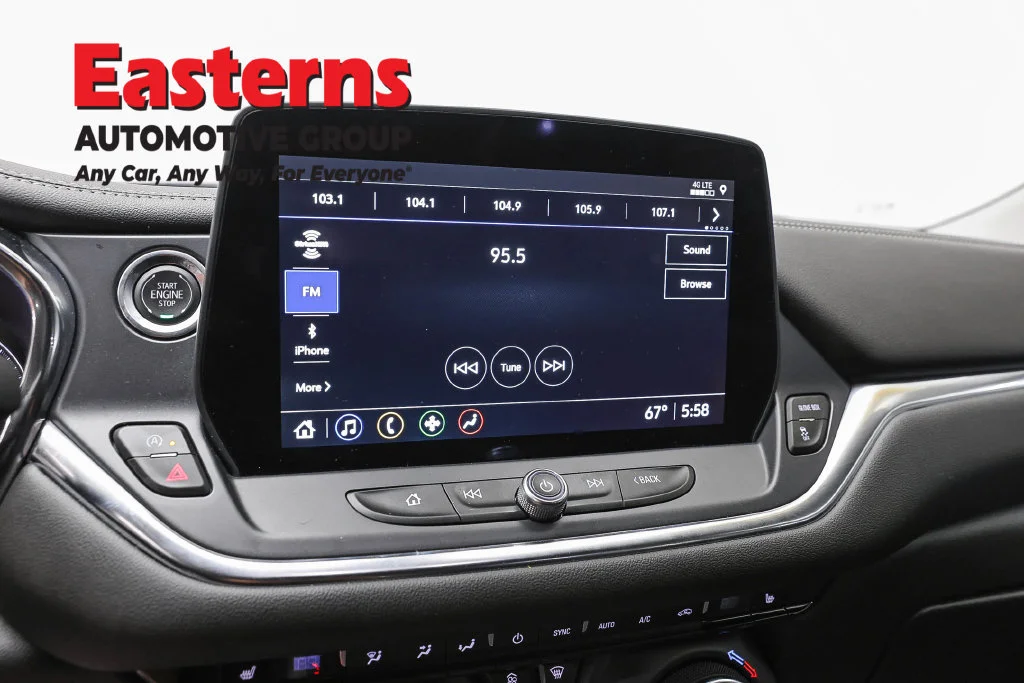 Used 2025 Gray Chevrolet LT image 19