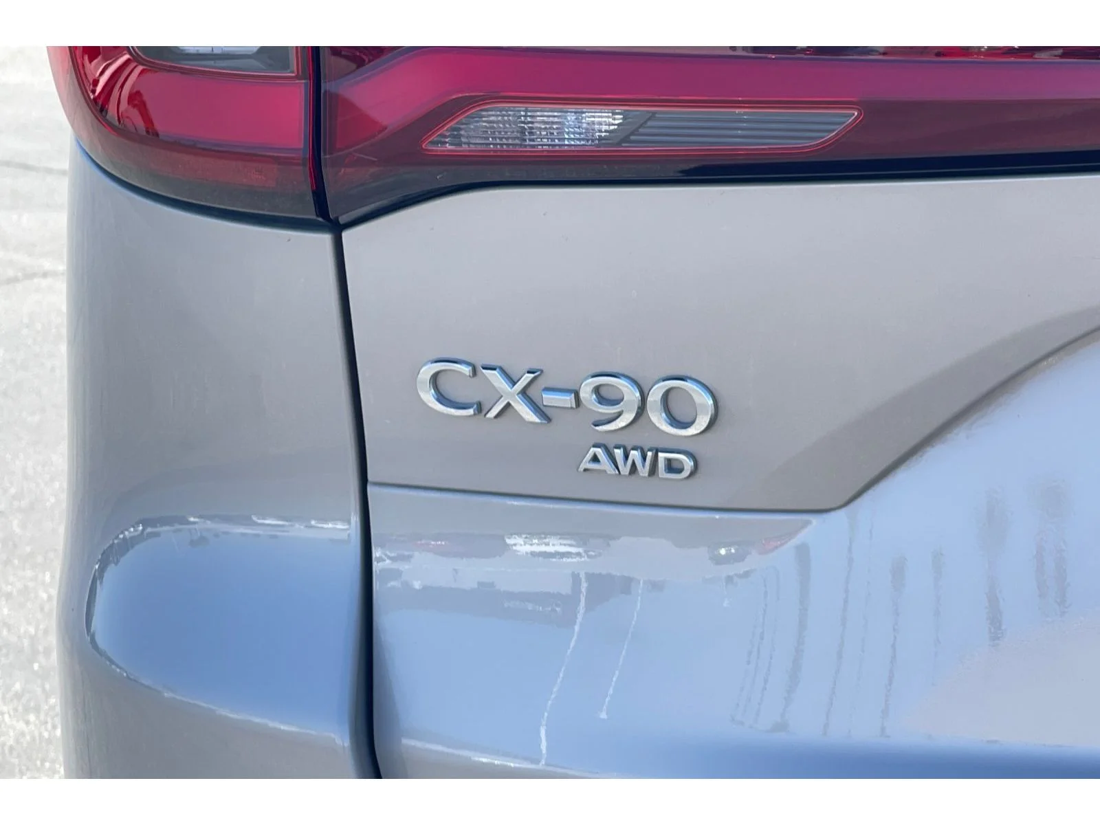 Used 2024 PLATINUM QUARTZ Mazda Premium Plus image 53