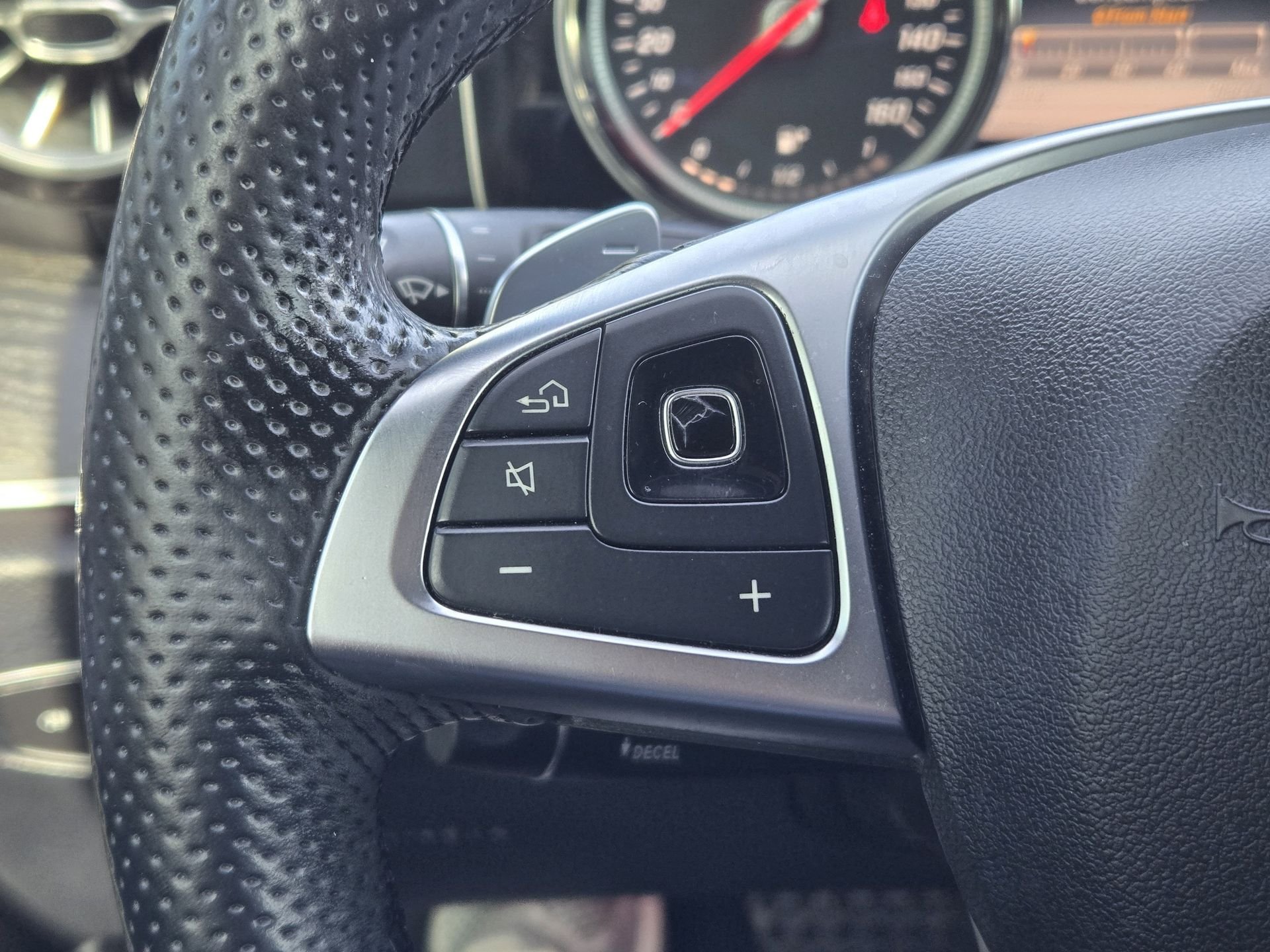 Used 2018 Black Mercedes-Benz E 400 image 27