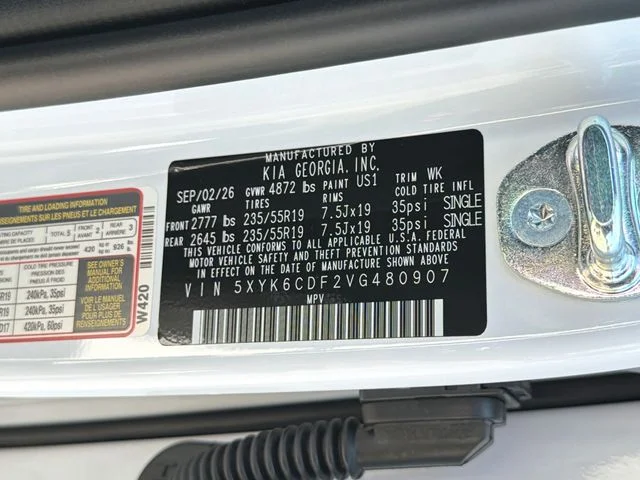 New 2027 Glacial White Pearl / Black Ro Kia X-Line image 26
