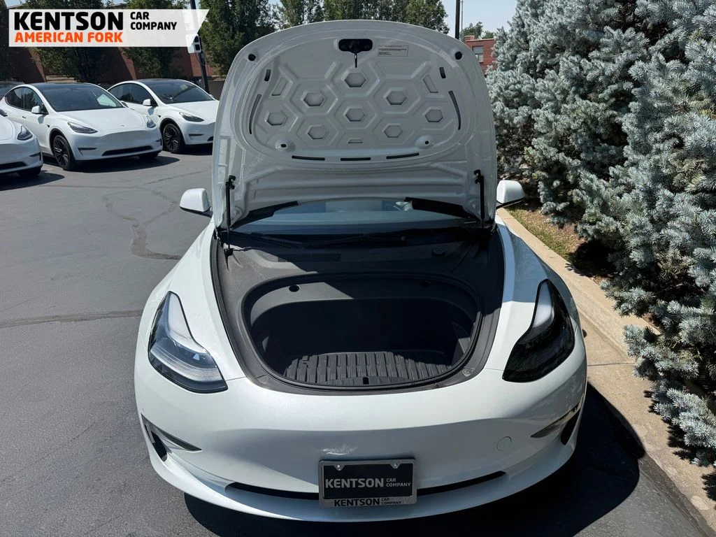 Used 2023 White Tesla Long Range image 32