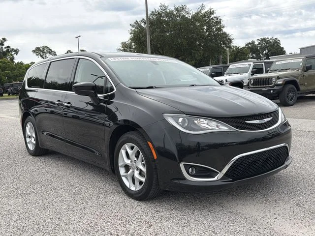 Used 2018 Chrysler Pacifica Touring Plus with VIN 2C4RC1FG2JR174149 for sale in Dade City, FL