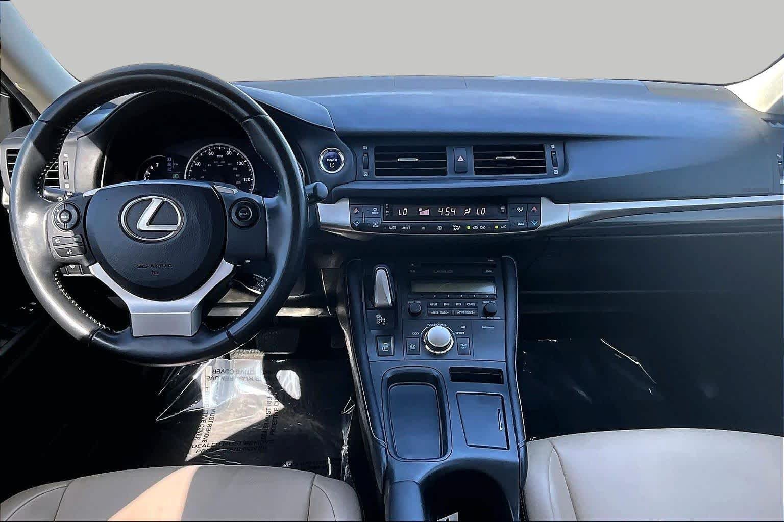 Used 2014 Silver Lining Metallic Lexus Hybrid image 15