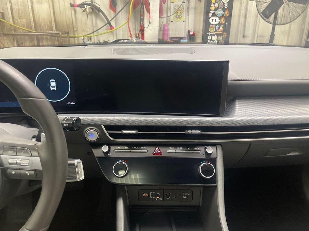 Used 2024 Gray Hyundai SEL image 19