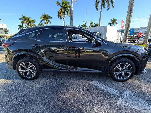 2023 Lexus RX 350 - Photo 22