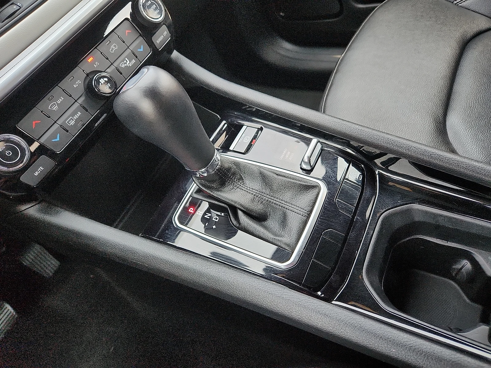 2025 Jeep Compass Limited - Photo 25