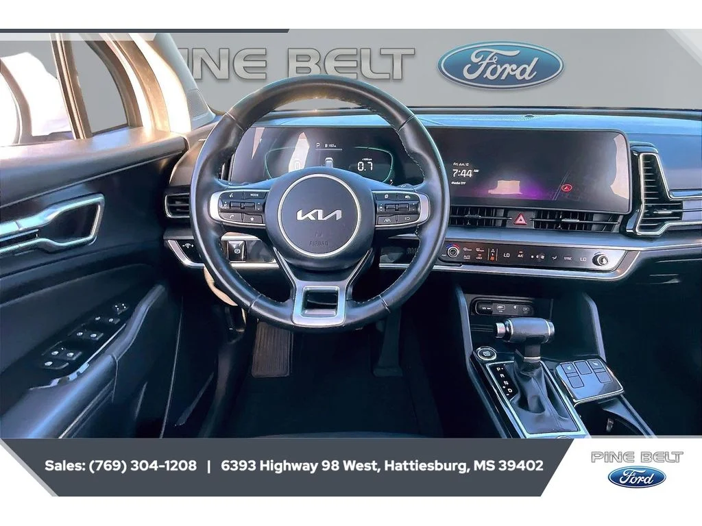 Certified Used 2023 Glacial White Pearl Kia EX image 5