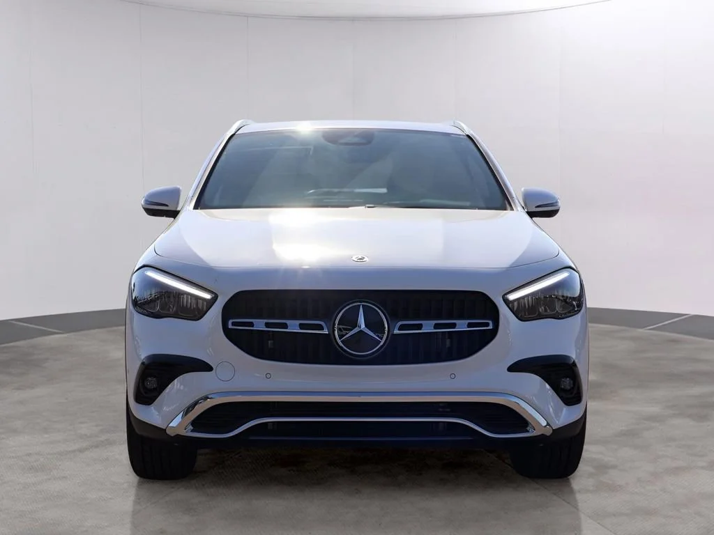 New 2026 Polar White Mercedes-Benz GLA 250 image 43