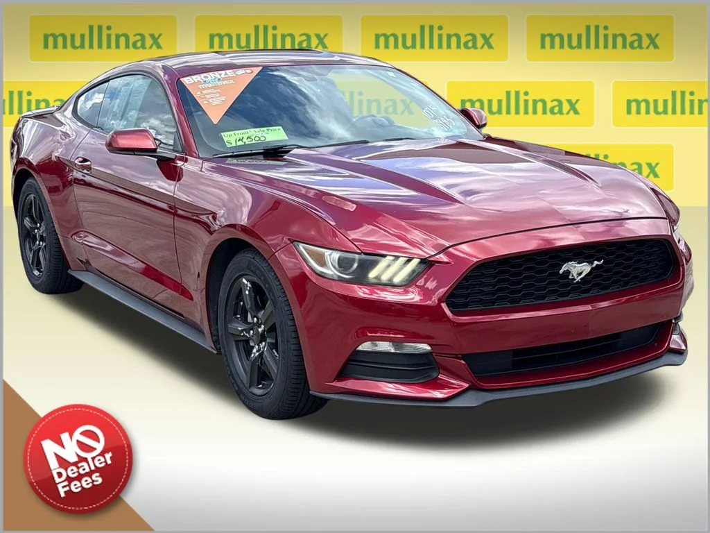 2017 Ford Mustang V6 Coupe's photo