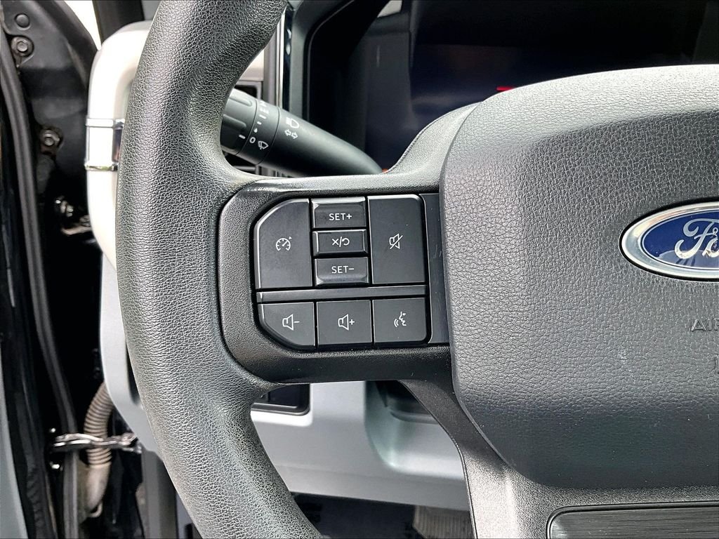 Used 2023 Black Ford XLT image 23
