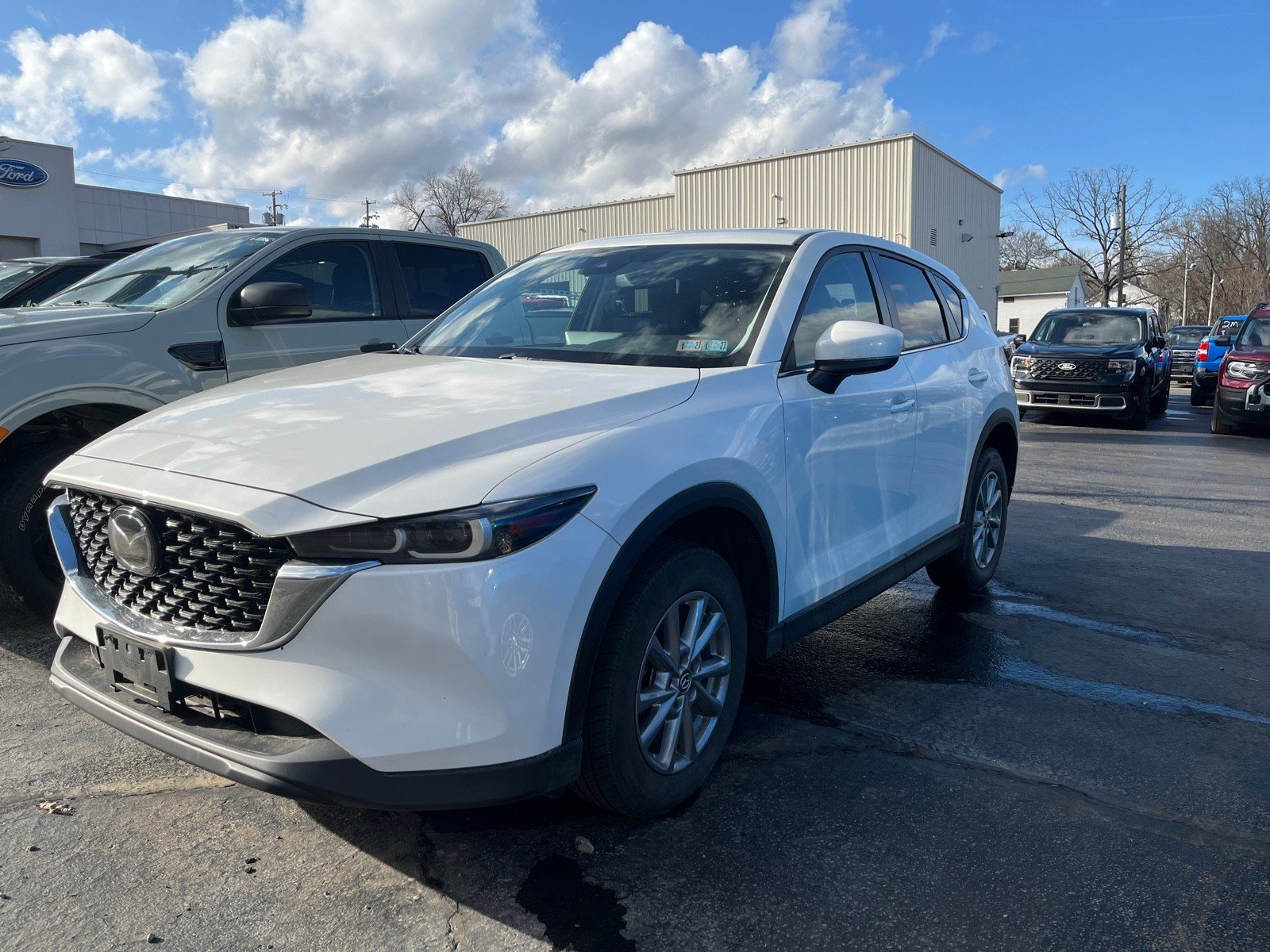 2023 Mazda CX-5 S Preferred package