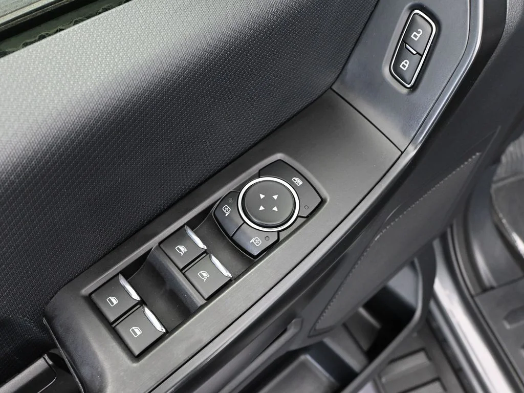 Used 2021 Gray Ford XL image 21