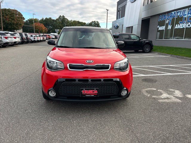 Used 2016 Red Kia Plus image 2