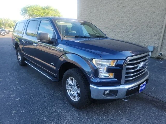 Used 2015 Blue Jeans Metallic Ford XLT image 3