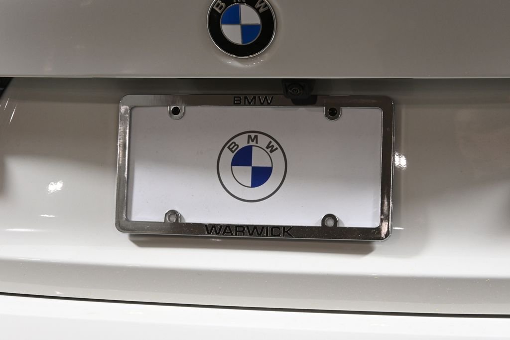 New 2026 Alpine White BMW 330i xDrive image 14