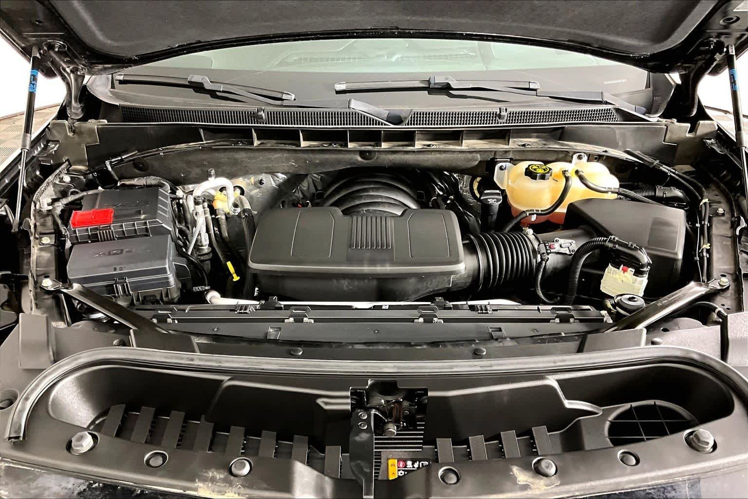 Used 2023 Onyx Black GMC Denali image 31