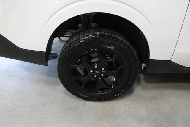 Used 2024 White Ford XLT image 35